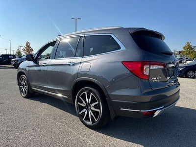 2022 Honda Pilot Touring 7-Passenger 2WD