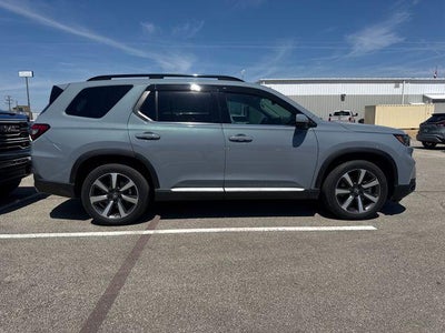 2024 Honda Pilot Touring AWD