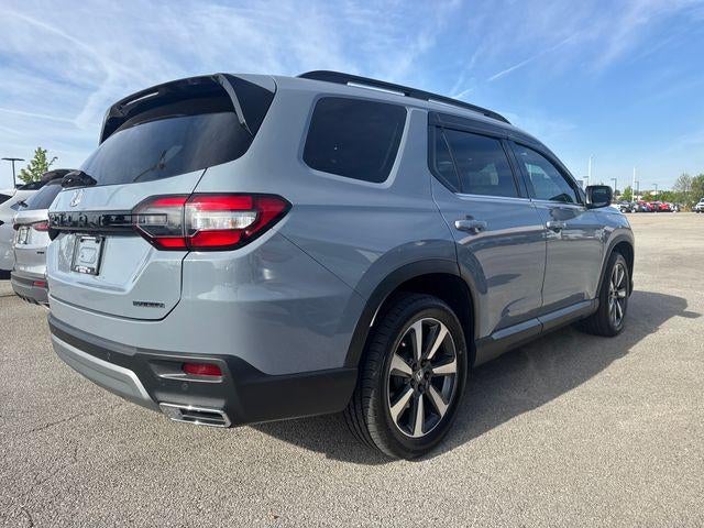 2024 Honda Pilot Touring AWD