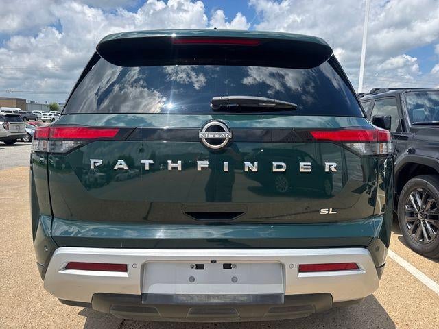 2022 Nissan Pathfinder SL 2WD