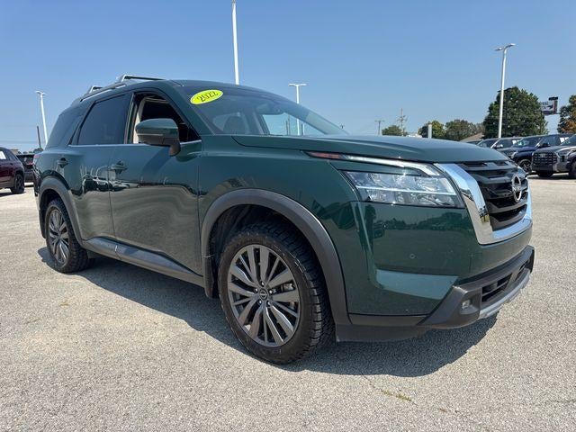 2022 Nissan Pathfinder SL 2WD