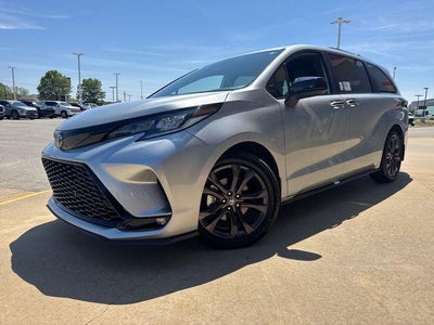 2025 Toyota Sienna XSE FWD 7-Passenger (Natl)