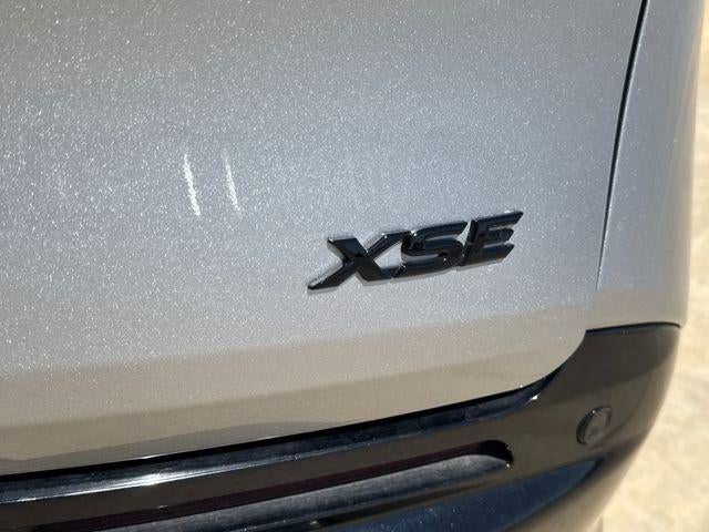 2025 Toyota Sienna XSE FWD 7-Passenger (Natl)