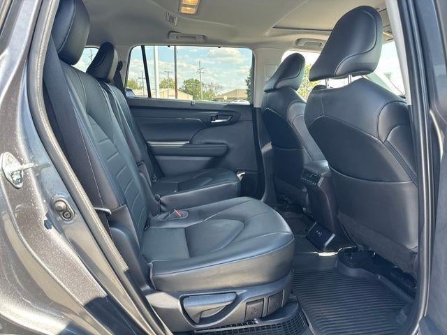 2021 Toyota Highlander Hybrid XLE FWD (Natl)