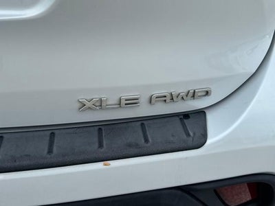 2022 Toyota Highlander XLE AWD (Natl)