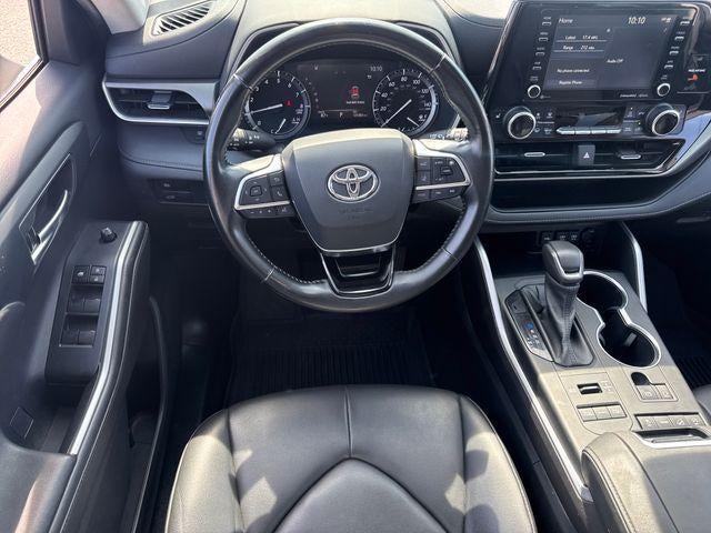 2021 Toyota Highlander XLE AWD (Natl)