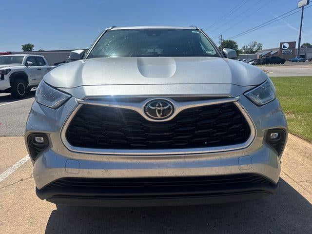 2021 Toyota Highlander XLE AWD (Natl)
