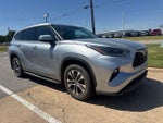 2021 Toyota Highlander XLE AWD (Natl)