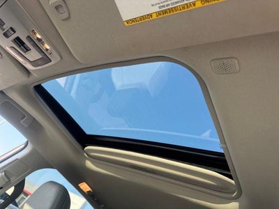 2022 Toyota Sienna XLE FWD 8-Passenger (Natl)