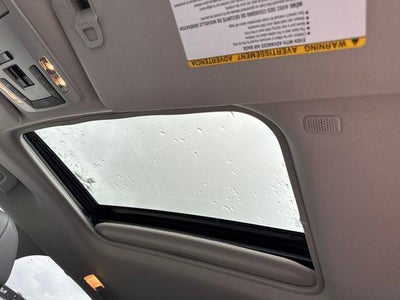 2024 Toyota Sienna XLE FWD 8-Passenger (Natl)