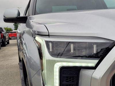 2024 Toyota Tundra 4WD 4WD Limited CrewMax 5.5' Bed (Natl)