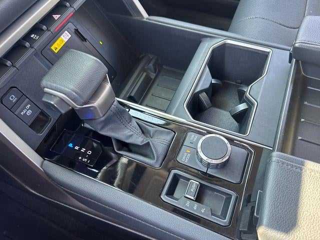 2023 Toyota Tundra 4WD 4WD Limited CrewMax 5.5' Bed (Natl)