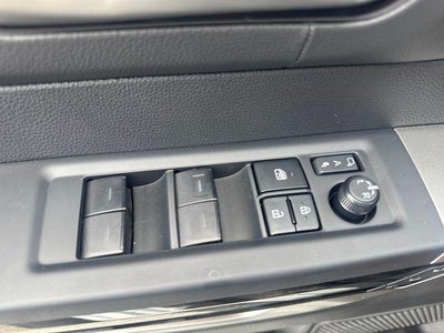 2026 Toyota Tundra 4WD 4WD Limited CrewMax 5.5' Bed (Natl)