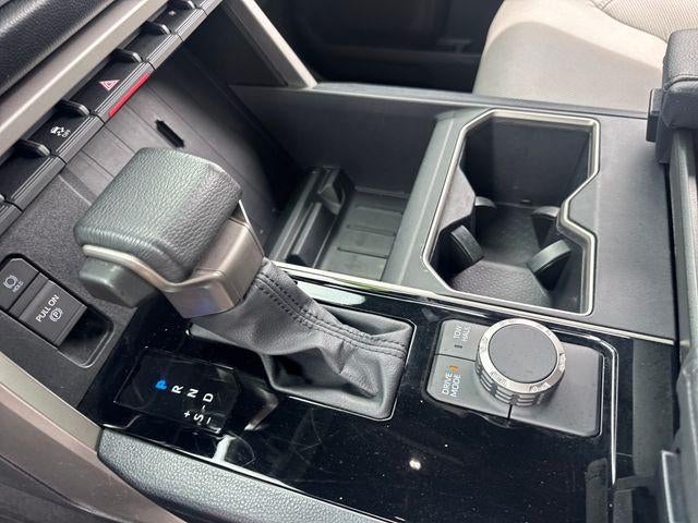 2025 Toyota Tundra 2WD 2WD SR5 CrewMax 5.5' Bed (SE)