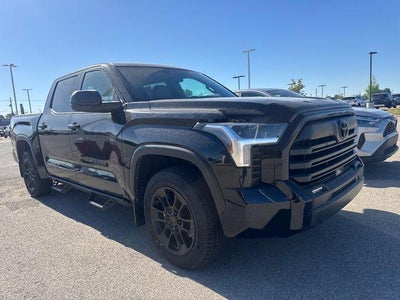 2025 Toyota Tundra 2WD 2WD SR5 CrewMax 5.5' Bed (SE)