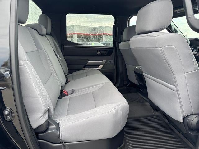 2025 Toyota Tundra 4WD 4WD SR5 CrewMax 5.5' Bed (SE)