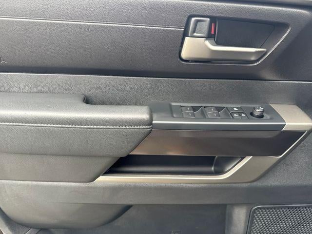 2025 Toyota Tundra 4WD 4WD SR5 CrewMax 5.5' Bed (SE)