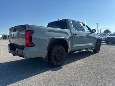 2026 Toyota Tundra 4WD 4WD SR5 CrewMax 5.5' Bed (SE)