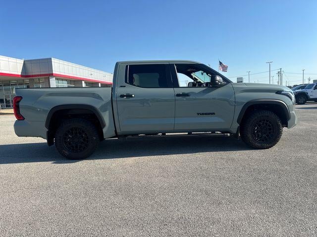 2026 Toyota Tundra 4WD 4WD SR5 CrewMax 5.5' Bed (SE)