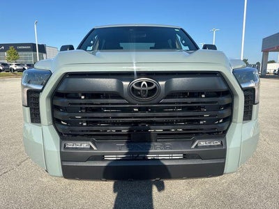 2026 Toyota Tundra 4WD 4WD SR5 CrewMax 5.5' Bed (SE)