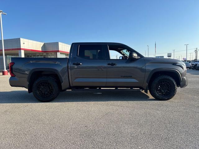 2026 Toyota Tundra 4WD 4WD SR5 CrewMax 5.5' Bed (SE)