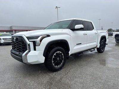2026 Toyota Tundra 4WD 4WD SR5 CrewMax 5.5' Bed (SE)