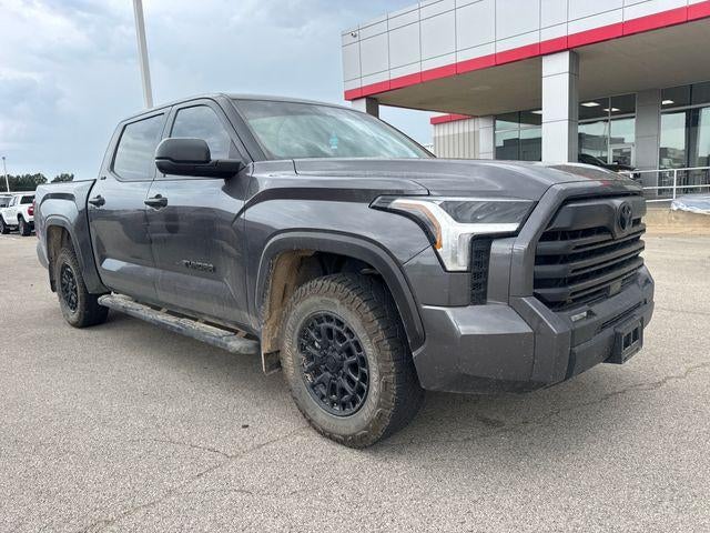 2025 Toyota Tundra 4WD 4WD SR5 CrewMax 5.5' Bed (SE)