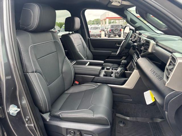2026 Toyota Tundra 4WD 4WD SR5 CrewMax 5.5' Bed (SE)