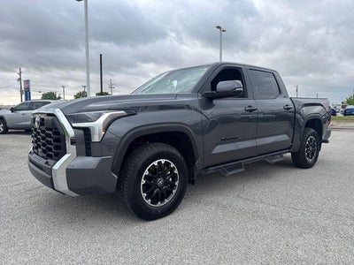 2026 Toyota Tundra 4WD 4WD SR5 CrewMax 5.5' Bed (SE)