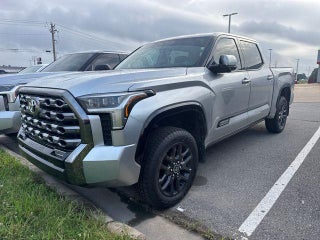 2023 Toyota Tundra 4WD 4WD Platinum CrewMax 5.5' Bed (Natl)