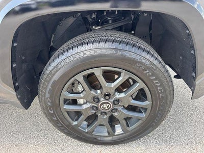 2026 Toyota Tundra 4WD 4WD Platinum CrewMax 5.5' Bed (Natl)