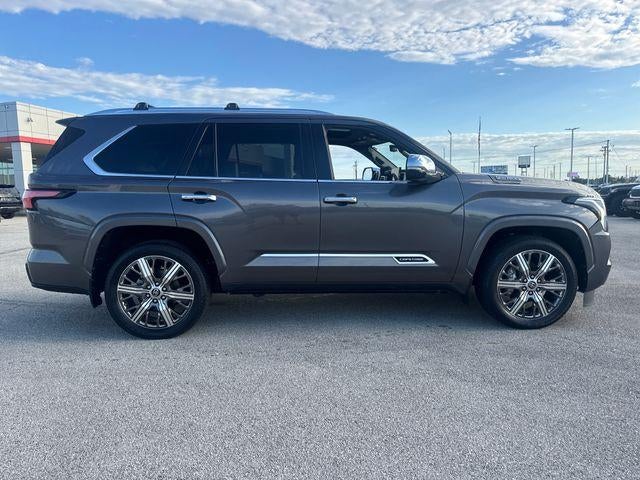 2023 Toyota Sequoia Capstone 4WD (Natl)