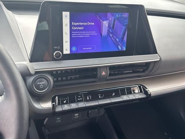 2024 Toyota Prius XLE (Natl)