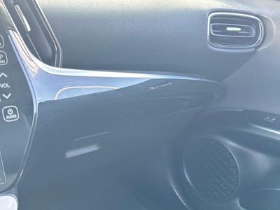 2017 Toyota Prius Prime Plus (Natl)