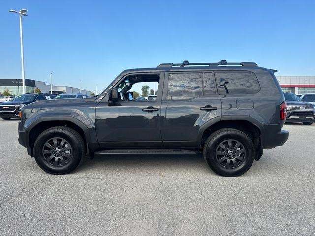 2025 Toyota Land Cruiser 4WD (GS)