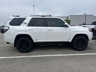 2018 Toyota 4Runner TRD Off Road Premium 4WD (Natl)