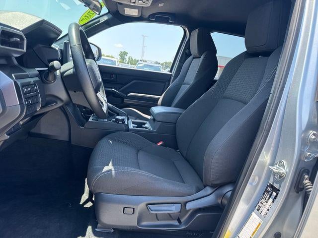 2025 Toyota 4Runner SR5 4WD (GS)