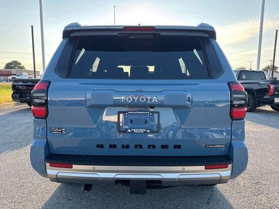 2026 Toyota 4Runner Hybrid Limited 4WD (Natl)