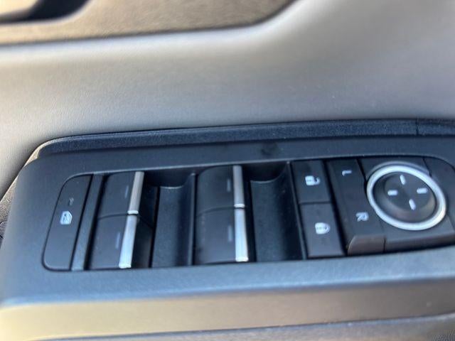 2026 Toyota RAV4 XSE AWD (Natl)