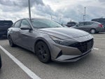 2021 Hyundai ELANTRA SEL IVT