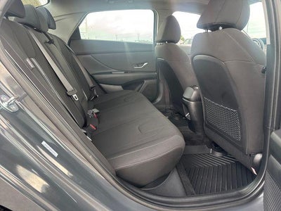 2025 Hyundai ELANTRA SEL Convenience IVT