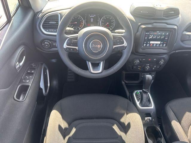 2020 Jeep Renegade Latitude FWD