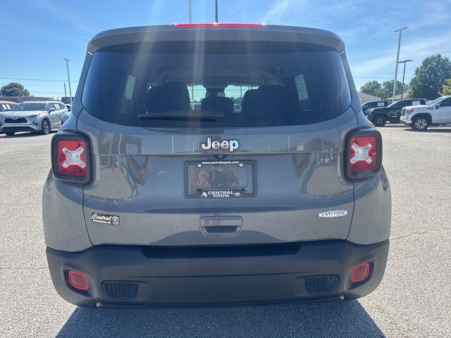 2020 Jeep Renegade Latitude FWD