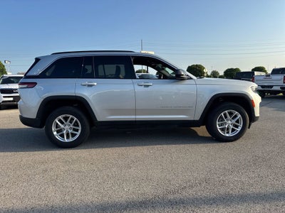 2024 Jeep Grand Cherokee Laredo X