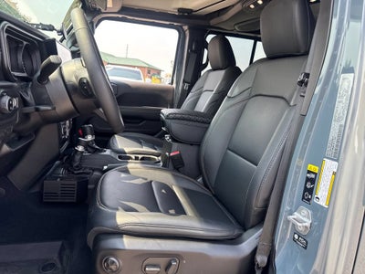 2025 Jeep Gladiator High Tide