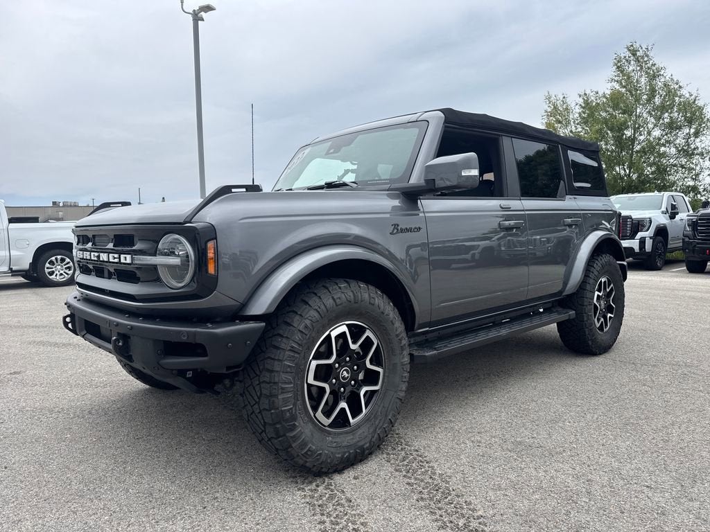 2022 Ford Bronco Base