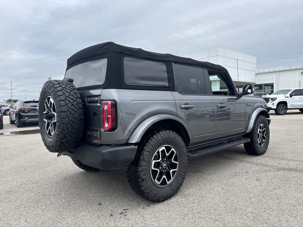 2022 Ford Bronco Base