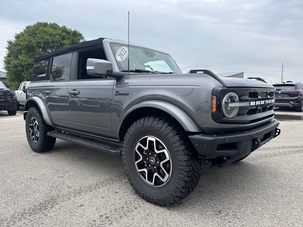 2022 Ford Bronco Base