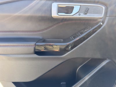2024 Ford Explorer ST-Line