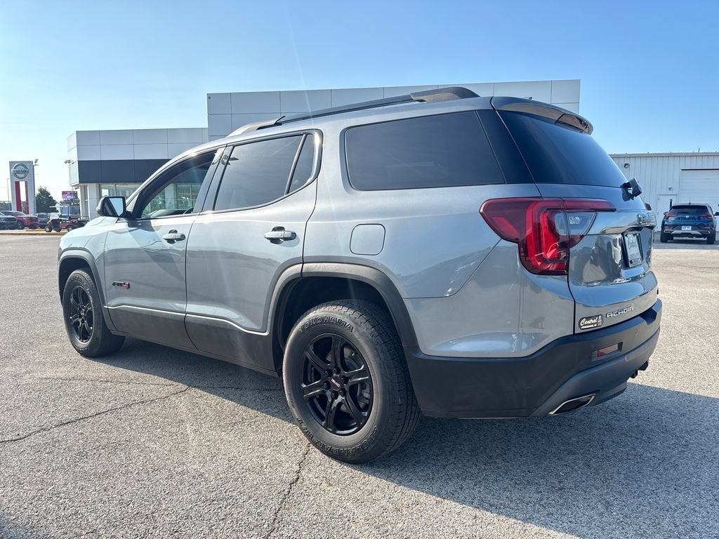 2021 GMC Acadia AT4